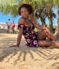 Rencontre Femme Madagascar à Nosybe Hell ville : Francine, 25 ans